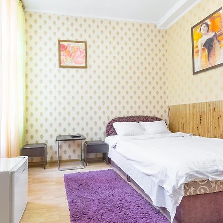 Квартира В Центрі На Вулиці Шевченка 12 Дуже Комфортна Недалеко Біля Вокзалу Lvov Exteriér fotografie