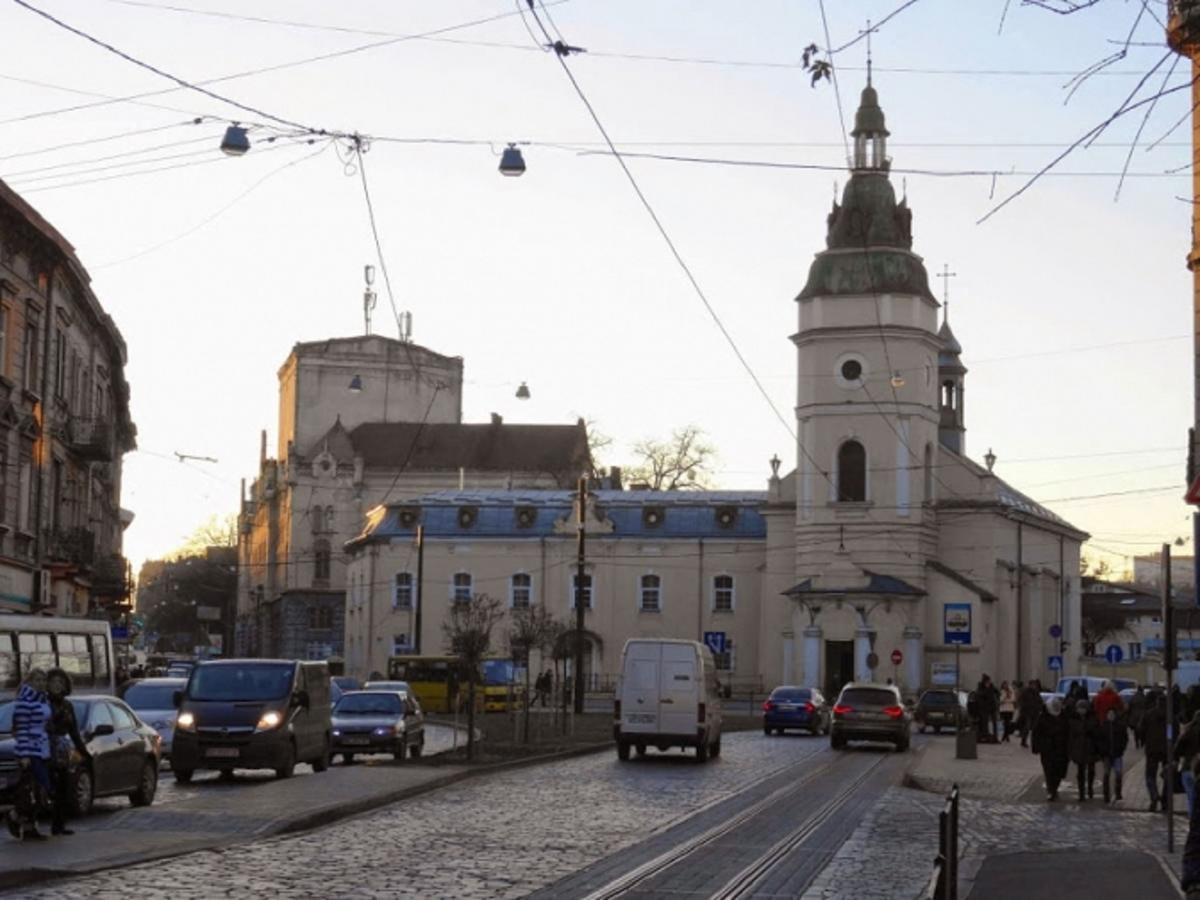 Квартира В Центрі На Вулиці Шевченка 12 Дуже Комфортна Недалеко Біля Вокзалу Lvov Exteriér fotografie